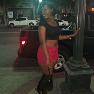 Meet your Posher, Melanie